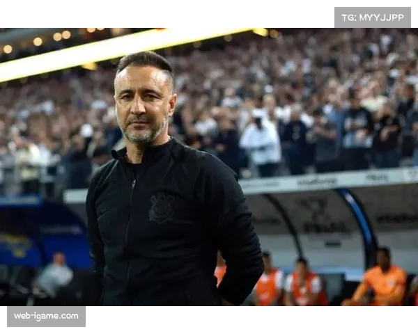 佩雷拉首秀强调防守纪律 森林客场战平狼队取一分