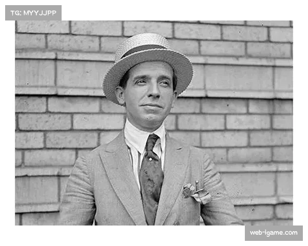 黄蜂查尔斯李1-1-3落位：清空弧顶空间的无球跑动哲学解析